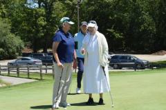 putt-against-a-sister-4