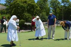 putt-against-a-sister-5