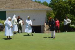 putt-against-a-sister-7